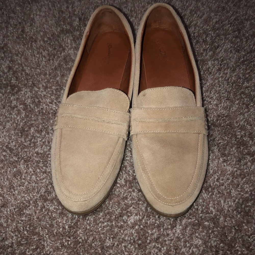 Flats - Picture 2 of 2
